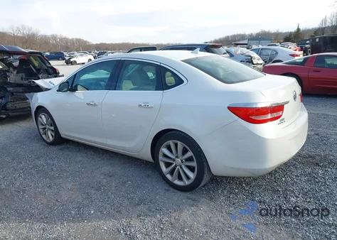 2014 Buick Verano из США, поврежденный, VIN 1G4PP5SK9E4166681